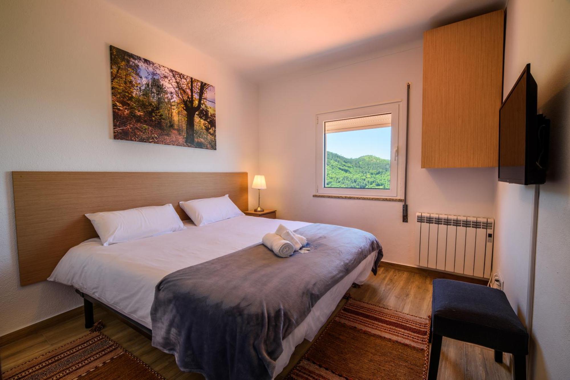 Casa Do Beco - Fabulous 3 Bedroom House With An Office, Seia, Serra Da Estrela Lapa dos Dinheiros ภายนอก รูปภาพ